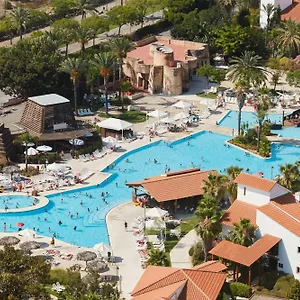 Отель Portaventura El Paso - Includes Unlimited Access To Portaventura Park & 1 Access To Ferrari Land, Салоу